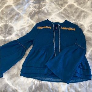 Bell Sleeve Tunic Top